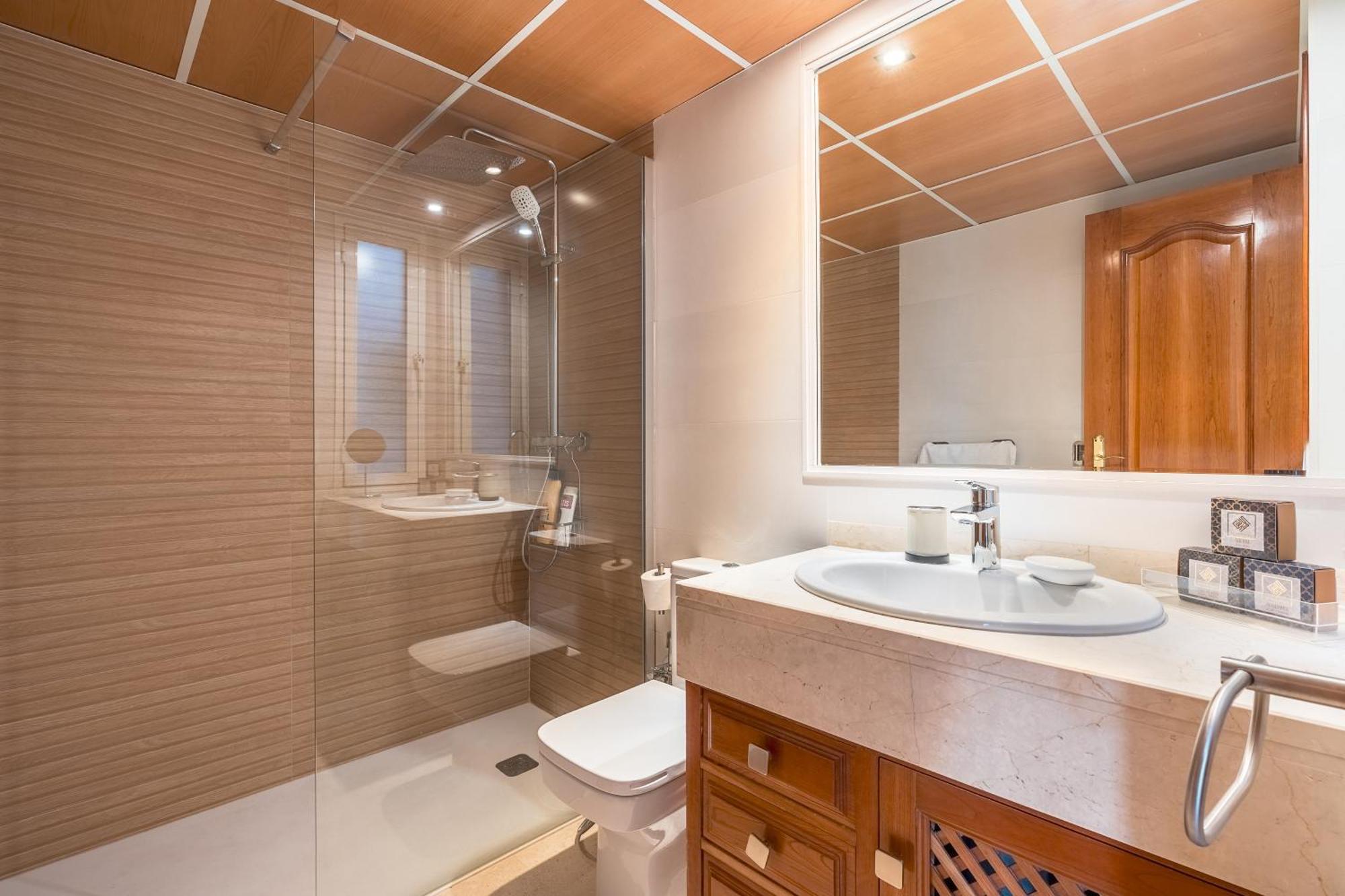 Apartamento Aravirma Granada Esterno foto